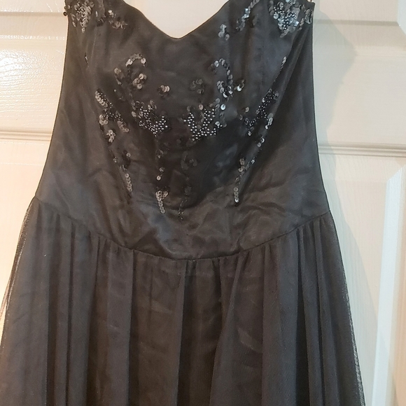 Strapless evening dress - Picture 6 of 9